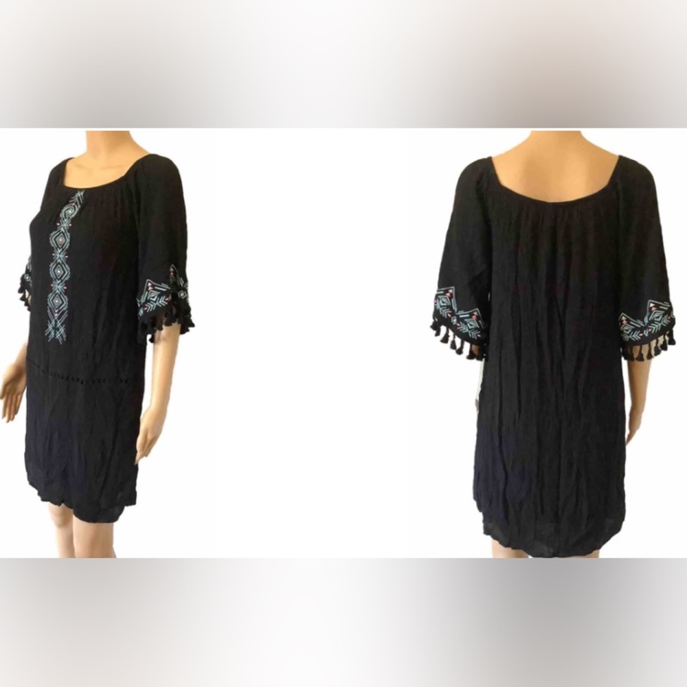 Xhilaration women’s dress embroidered black